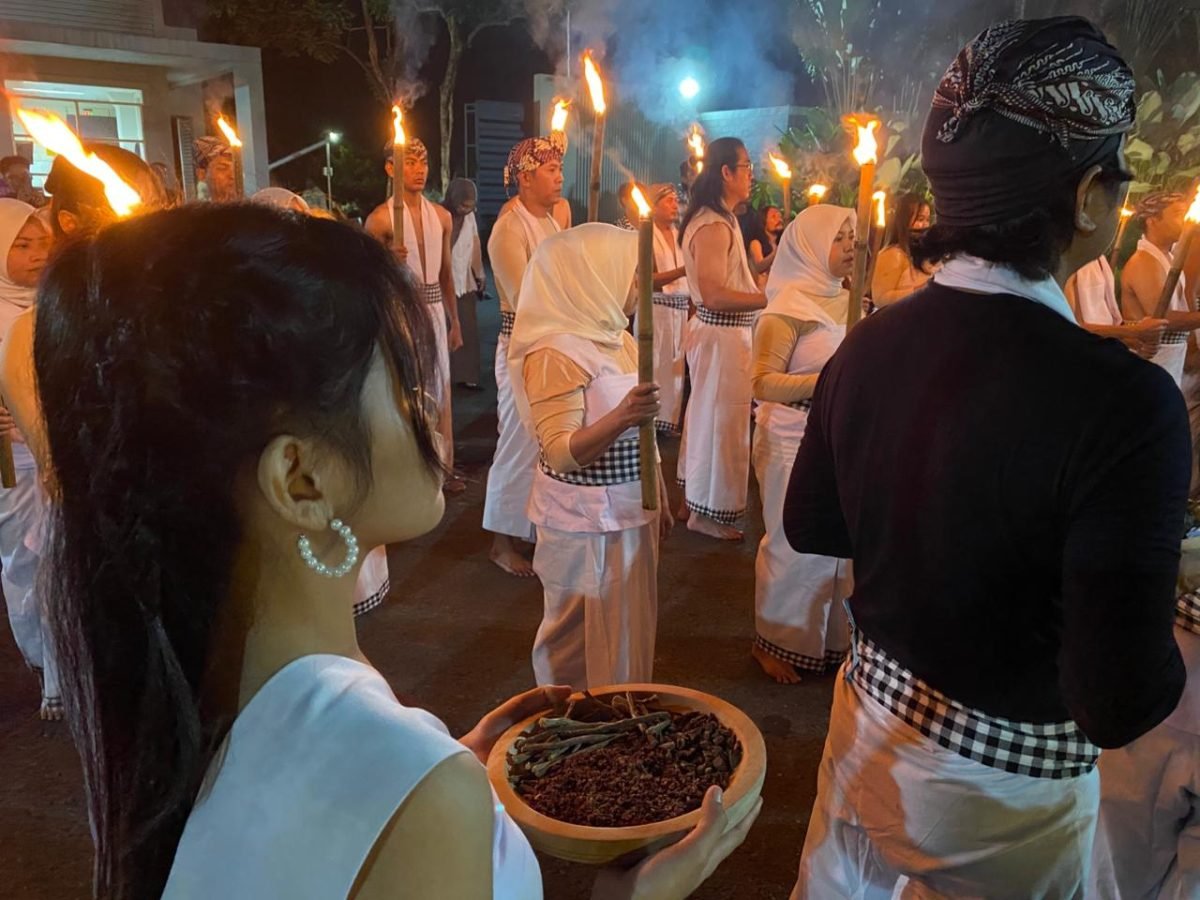 Menyalakan Bara Ingatan, Puja Doa Kretek, dan Arti Hari Kretek yang Belum Ditemukan
